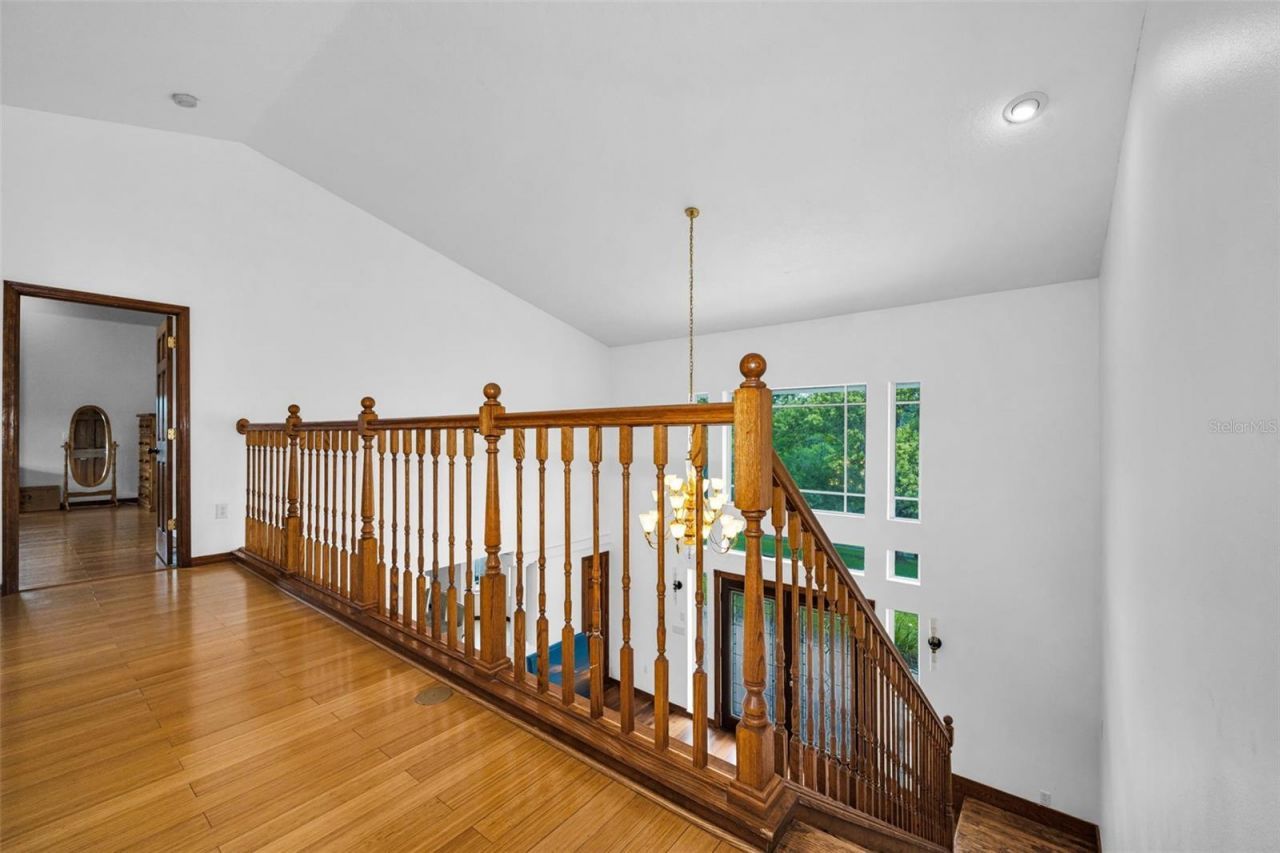 11046 Lakeview Drive, New Port Richey, FL 34654 Photo