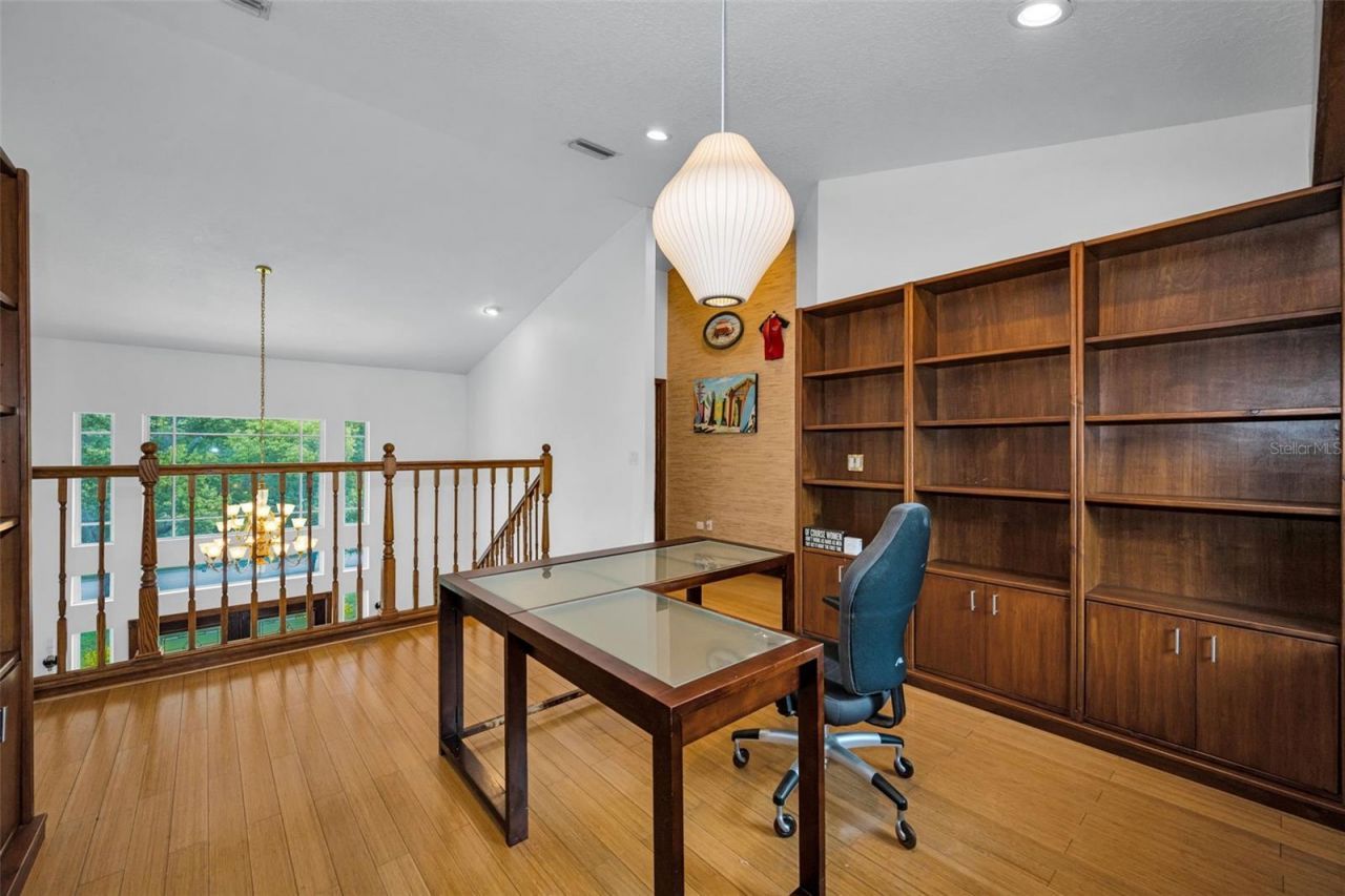 11046 Lakeview Drive, New Port Richey, FL 34654 Photo
