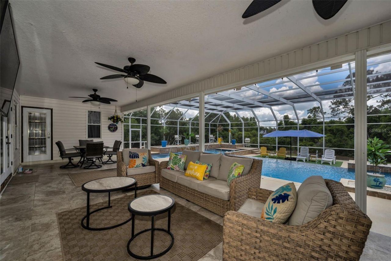 11046 Lakeview Drive, New Port Richey, FL 34654 Photo