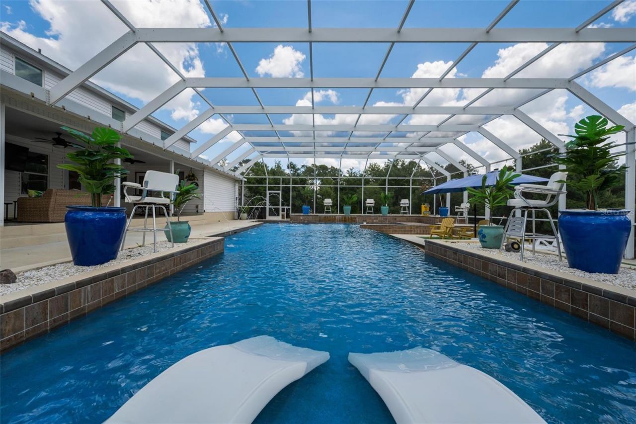 11046 Lakeview Drive, New Port Richey, FL 34654 Photo