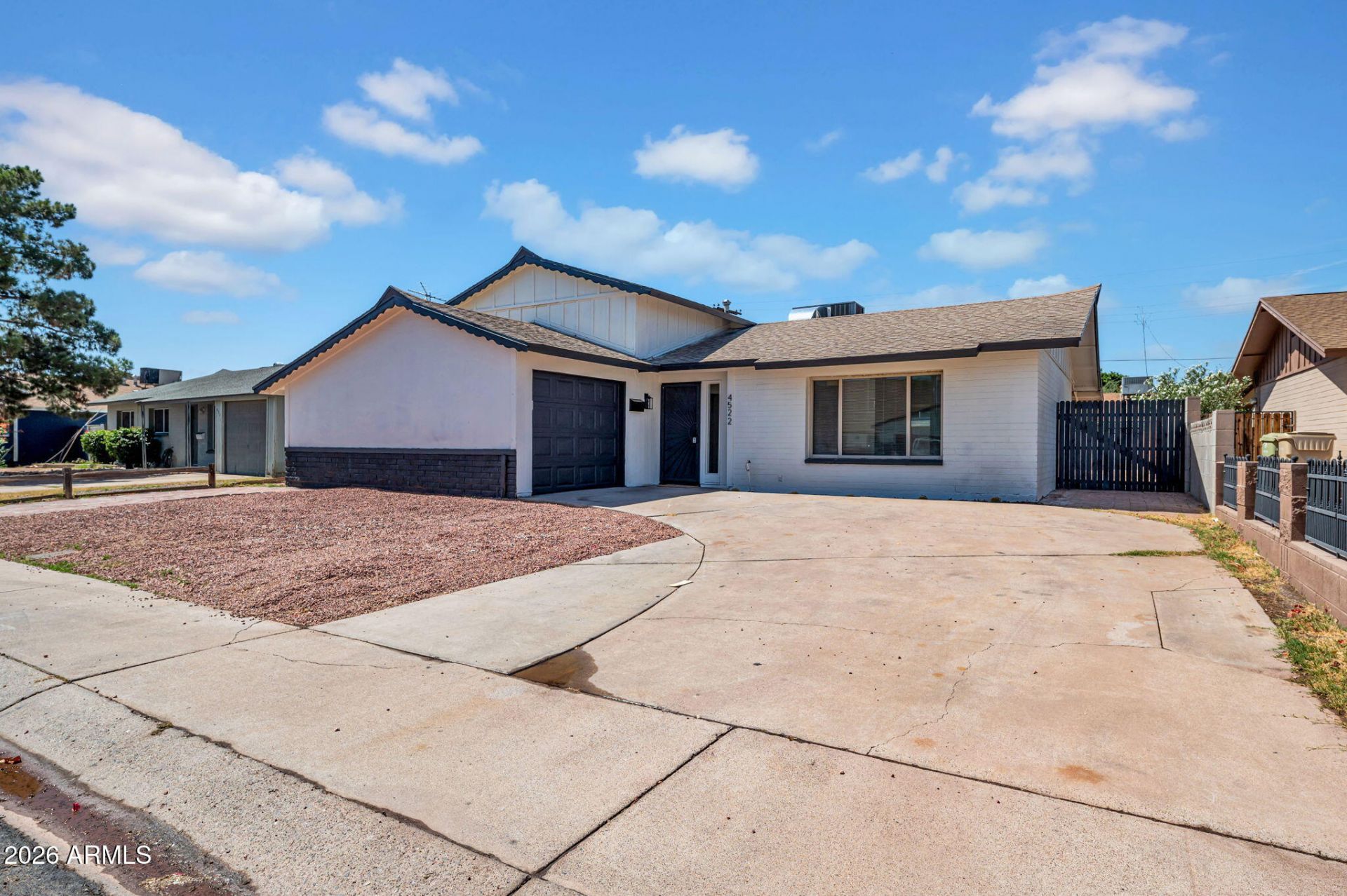 4522 W Rovey Avenue, Glendale, AZ 85301 Main Photo