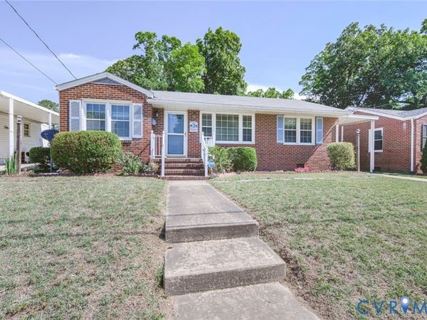 208 Hargrave Avenue , Colonial Heights, VA 23834