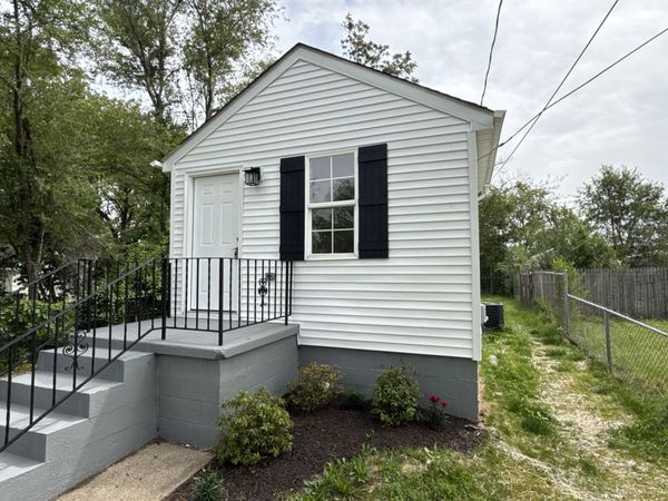 3655 Oregon Street, Lake Station, IN 46405