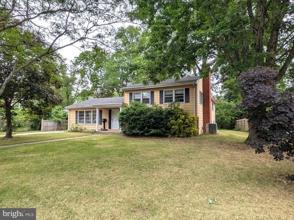 417 NYLON BOULEVARD , SEAFORD, DE 19973