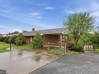 317 DAWN AVENUE, WOODSTOCK, VA 22664