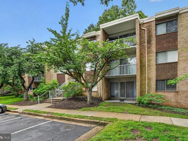 2911 CHARING CROSS ROAD, Unit 8, FALLS CHURCH, VA 22042
