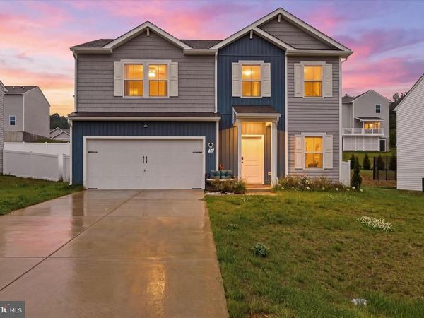 76 DIVING SCAUP ROAD , HEDGESVILLE, WV 25427