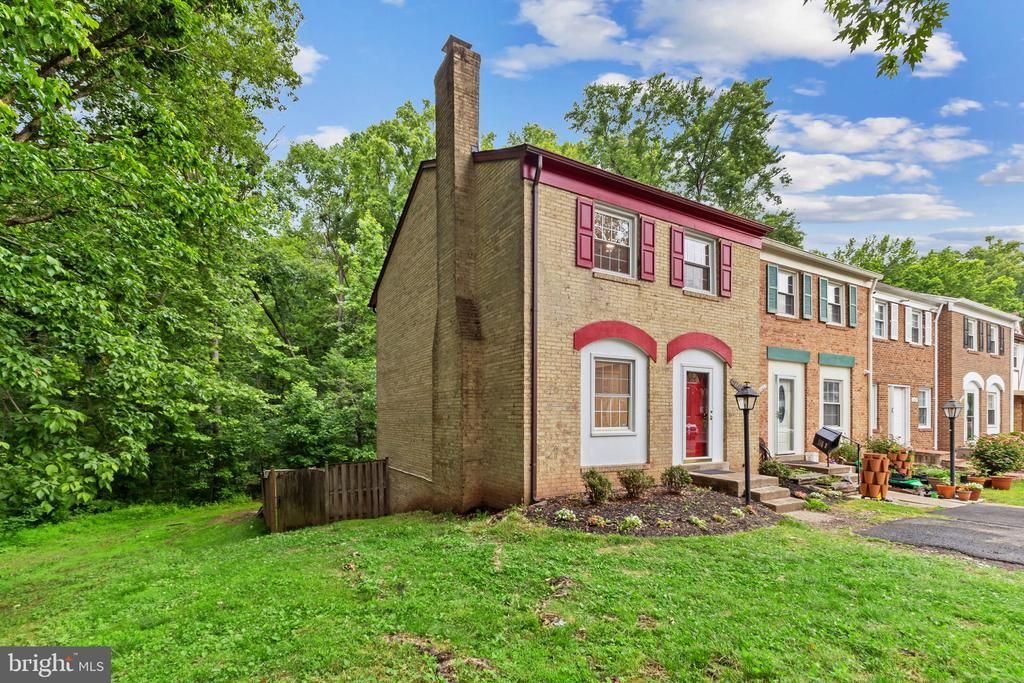 14841 Maidstone Court, Centreville, VA 20120 Main Photo