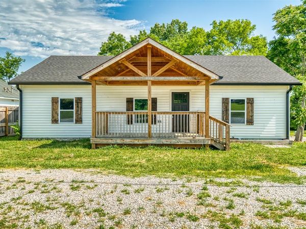 1042 Highland Lick Road , Russellville, KY 42276