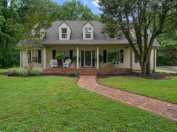 787 Drakesborough Drive , Bowling Green, KY 42103