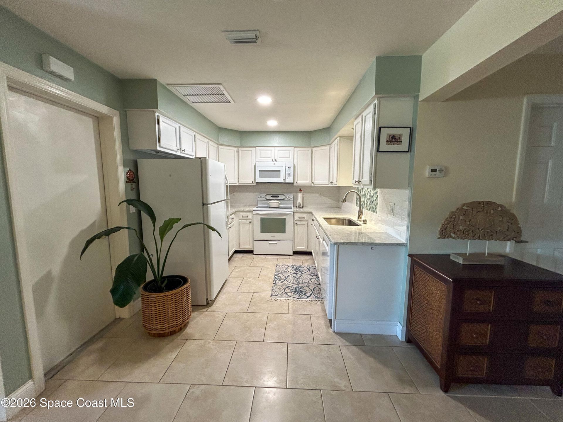 275 S 4th Street , Unit 2, Cocoa Beach, FL 32931 Photo