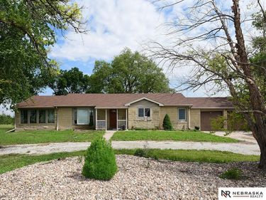 3422 Van Dorn Road , Beaver Crossing, NE 68313