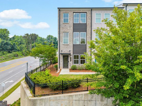 2651 Stream Terrace NW, Atlanta, GA 30318