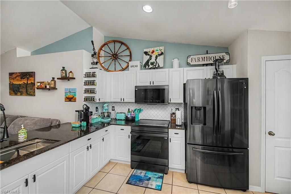3837 Hillandale St, Fort Myers, FL 33905 Photo