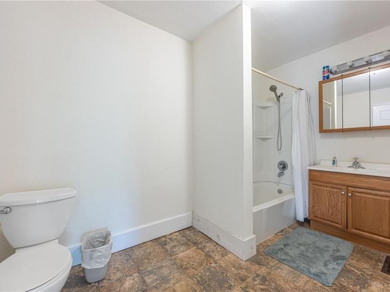 2210 Arlington Avenue, Middletown, OH 45044 Photo 25