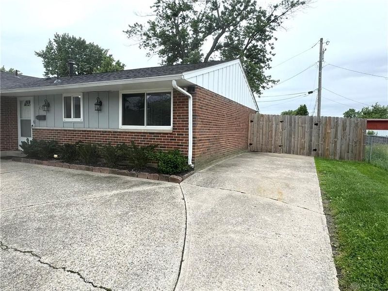 6501 Hemingway Road, Huber Heights, OH 45424 Photo 3