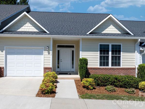 202 Ivy Court , Morganton, NC 28655