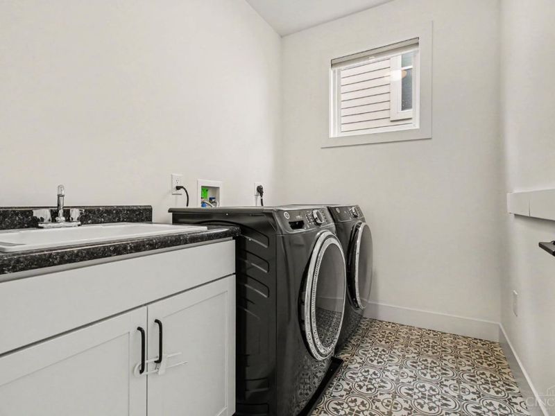 4765 Alpine, Blue Ash, OH 45242 Photo 14