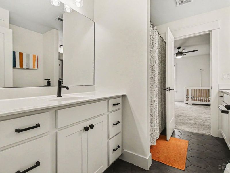4765 Alpine, Blue Ash, OH 45242 Photo 25