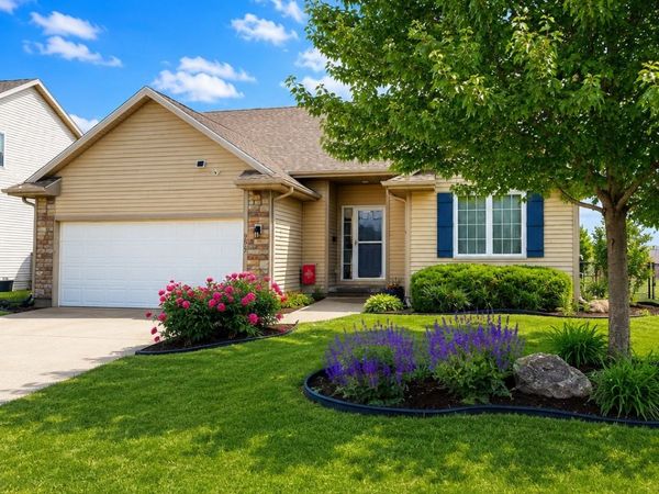 9507 Wilson Street, West Des Moines, IA 50266