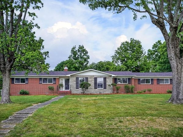 312 N Jefferson Ave, Cookeville, TN 38501