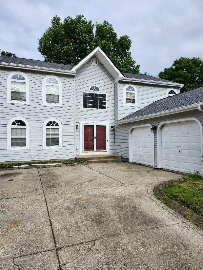 4876 Bixby Ridge Drive E, Groveport, OH 43125 Main Photo