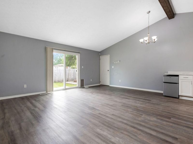 3678 Wynds Drive, Columbus, OH 43232 Photo 11