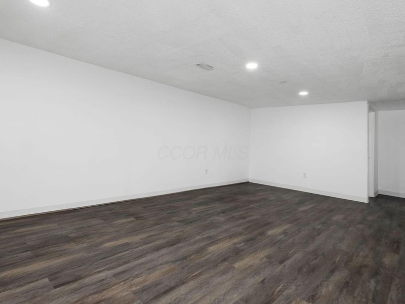 3678 Wynds Drive, Columbus, OH 43232 Photo 30