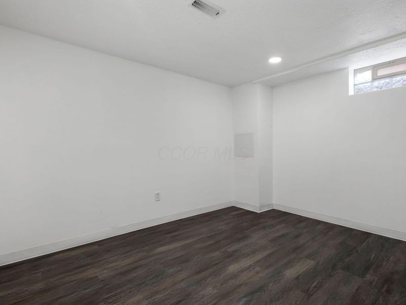 3678 Wynds Drive, Columbus, OH 43232 Photo 35