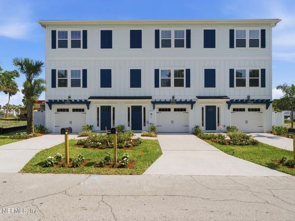 1308 1ST Avenue N, Jacksonville Beach, FL 32250