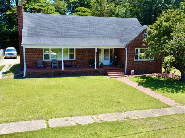 312 N West Street, Ahoskie, NC 27910