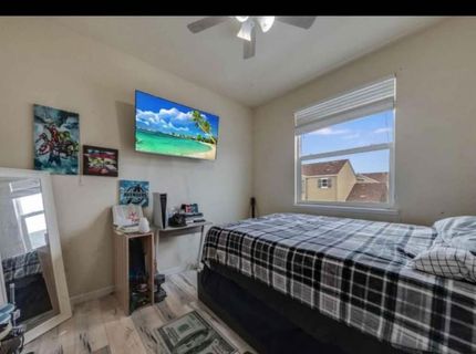 2471 Ben Ali Way, Sacramento, CA 95815 Photo
