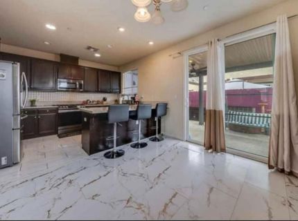 2471 Ben Ali Way, Sacramento, CA 95815 Photo