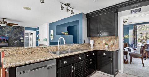 1061 Plymouth Dr, Tracy, CA 95376 Photo