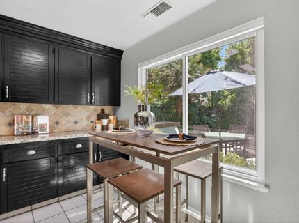 1061 Plymouth Dr, Tracy, CA 95376 Photo