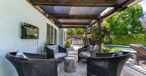 1061 Plymouth Dr, Tracy, CA 95376 Photo
