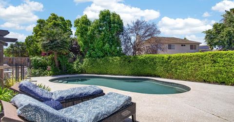 1061 Plymouth Dr, Tracy, CA 95376 Photo
