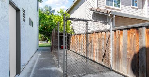 1061 Plymouth Dr, Tracy, CA 95376 Photo