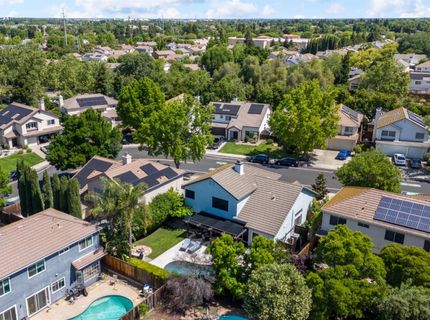 1061 Plymouth Dr, Tracy, CA 95376 Photo