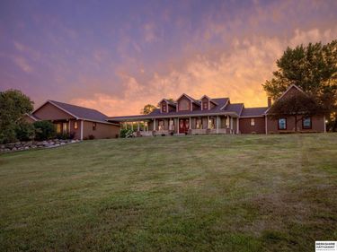 7986 84th Street , Nehawka, NE 68413