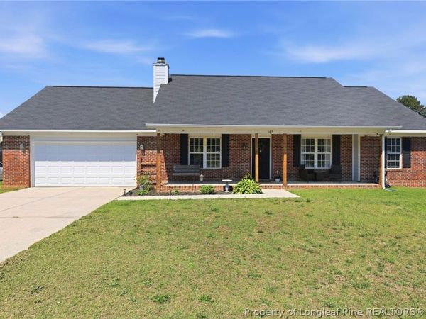 162 Belle Chase Drive, Raeford, NC 28376