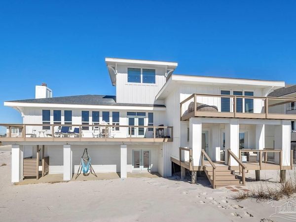 706 Ariola Dr, Pensacola Beach, FL 32561
