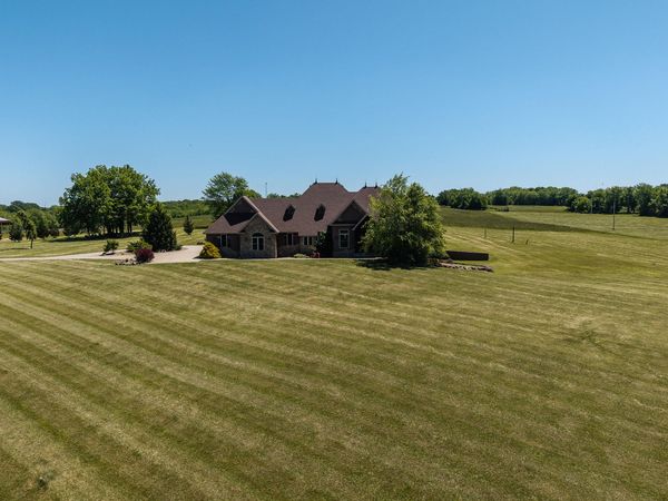 4548 N Farm Road 249 , Strafford, MO 65757