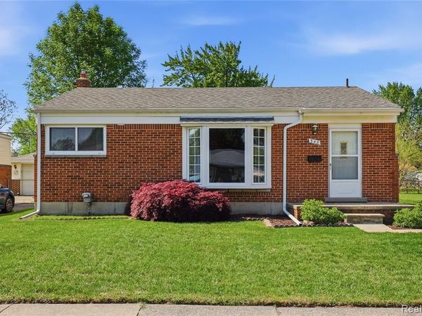 348 Sonia Avenue, Madison Heights, MI 48071