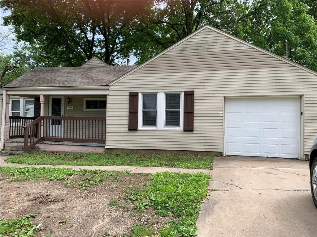 701 W Jones Street, Independence, MO 64052 Main Photo