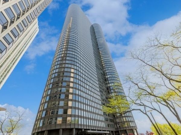 155 N HARBOR Drive , Unit 1607, Chicago, IL 60601