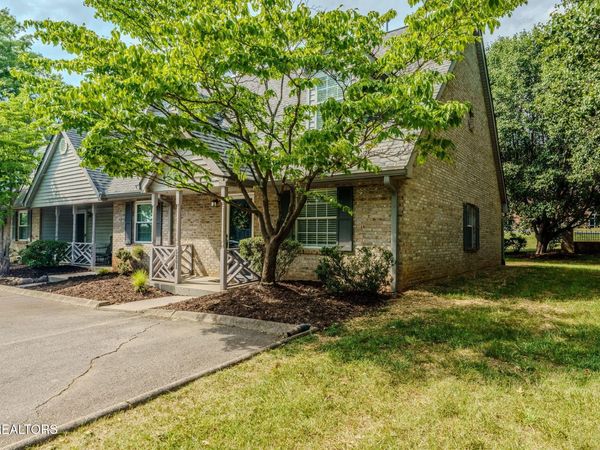5201 Trace Manor Lane, Knoxville, TN 37912