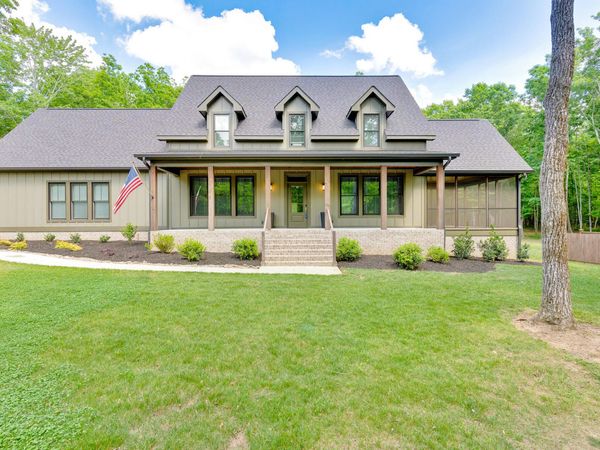 2756 Clear Brooks Drive, Signal Mountain, TN 37377