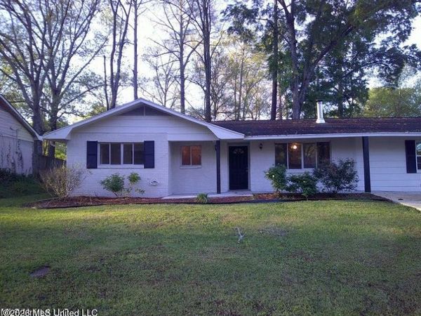 3455 Lanell Lane, Pearl, MS 39208