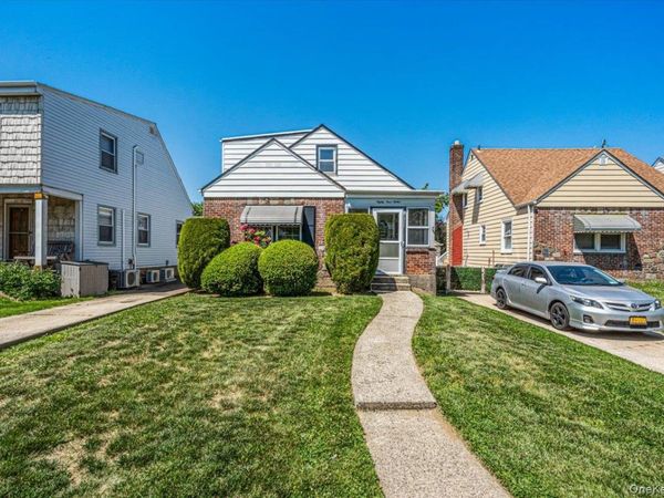 85-12 248 Street , Bellerose, NY 11426